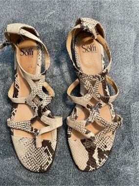 Sofft Women's Leather Beige Snake-Print Strappy Sandals